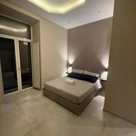 ゲストハウス La Casita